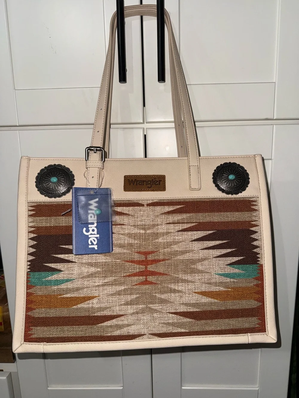 Wrangler | Bags | New Wrangler Large Beige Aztec Pattern 